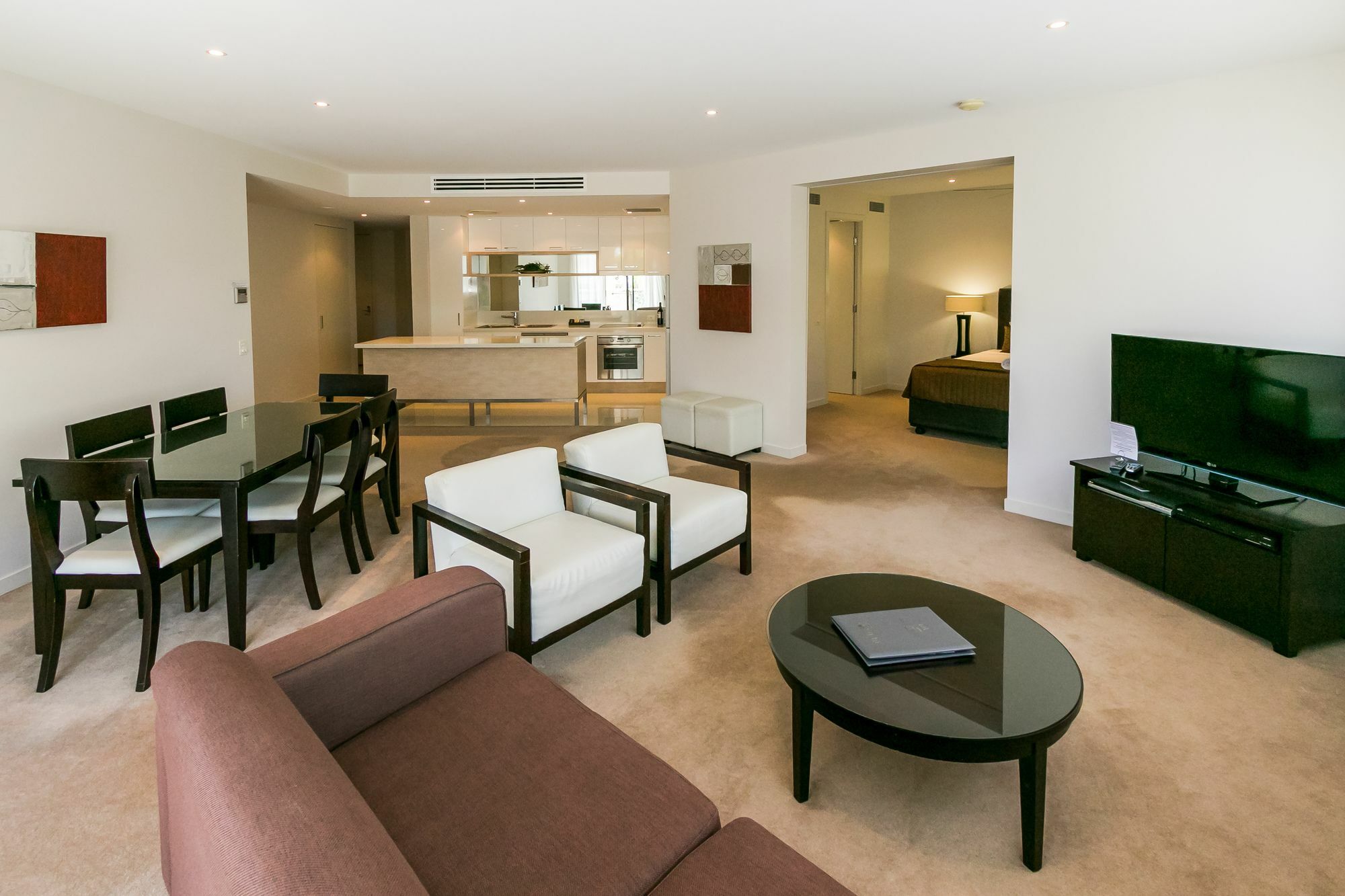 Grand Mercure Allegra Херви-Бэй Экстерьер фото A typical apartment at the hotel